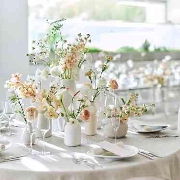 Mia Via(ミア ヴィア) フローリストと打合せをしてオリジナルの空間に