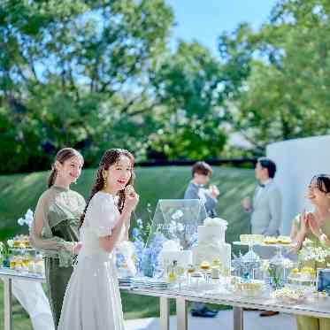 Mia Via(ミア ヴィア) デザートビュッフェでゲストとひとときを