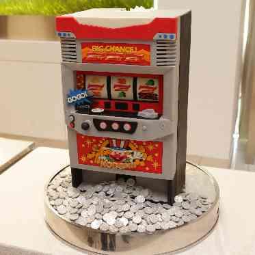 Mia Via(ミア ヴィア) スロットケーキ