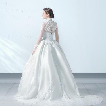 ウエディングドレス