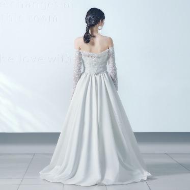 ウエディングドレス