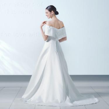 ウエディングドレス