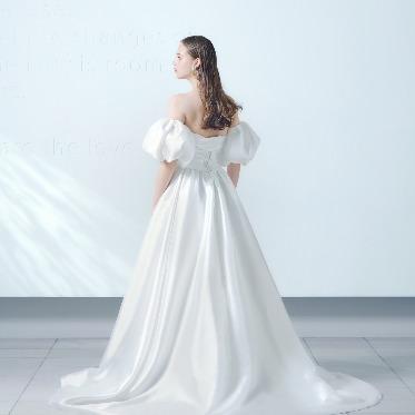 ウエディングドレス