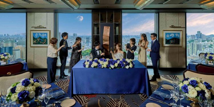 TABLE 9 TOKYO W 披露宴会場