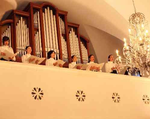 ローズガーデンクライスト教会の画像4