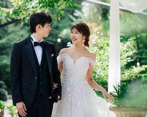 プリムローズガーデン 森と水の教会の画像1