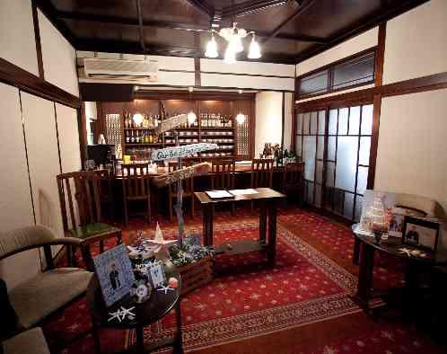 旧春田邸 デュボネの写真2