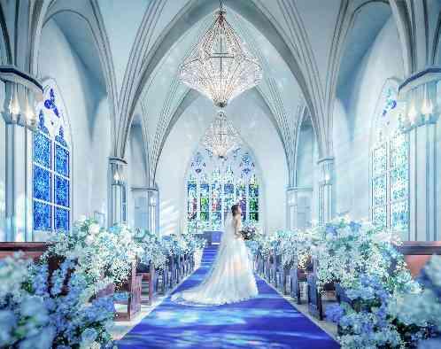 アニヴェルセル 白壁の写真1