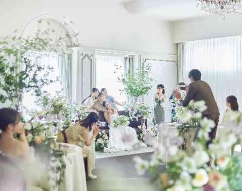 アニヴェルセル 白壁の写真2