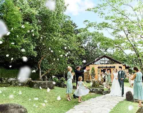 THE HILLTOP TERRACE NARA(ザ・ヒルトップテラス奈良)の写真1