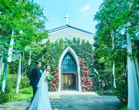 南青山サンタキアラ教会の画像1