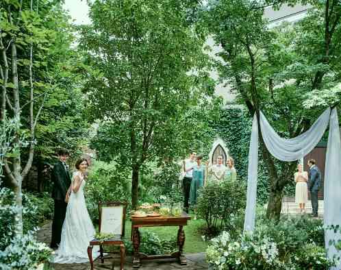 南青山サンタキアラ教会の写真3