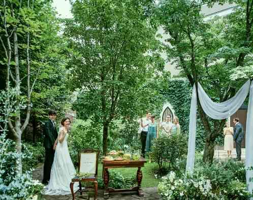 南青山サンタキアラ教会の写真3