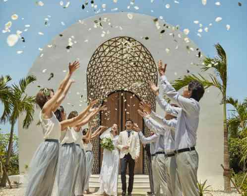 瀬良垣島教会/アールイズ・ウエディングの写真1