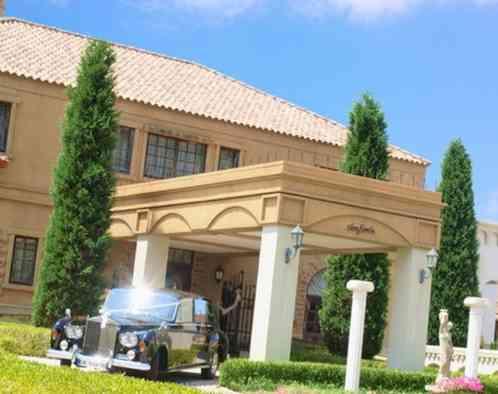 ラヴィーナ和歌山の画像1