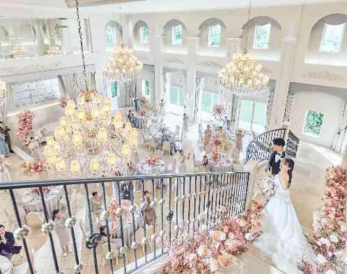 アニヴェルセル 江坂（新大阪）の写真2