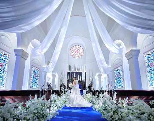 アニヴェルセル 江坂（新大阪）の写真1