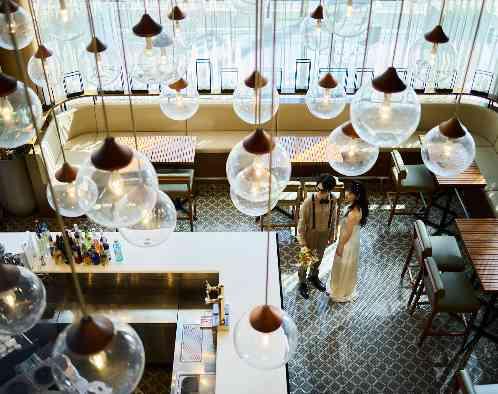 グラナダスィート オン ア ターブルの写真2