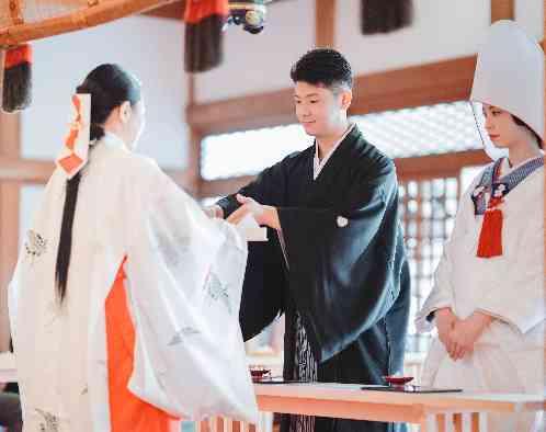 春日神社（桑名宗社）ザカスガの写真4