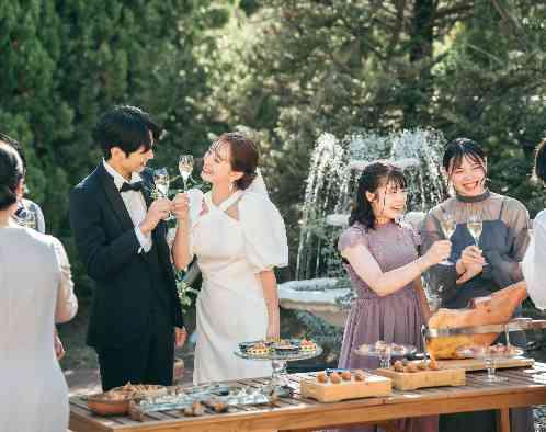 メゾン・ド・ラ・クール Maison de la Cour(旧 ヴィラデマリアージュ高崎)の画像1