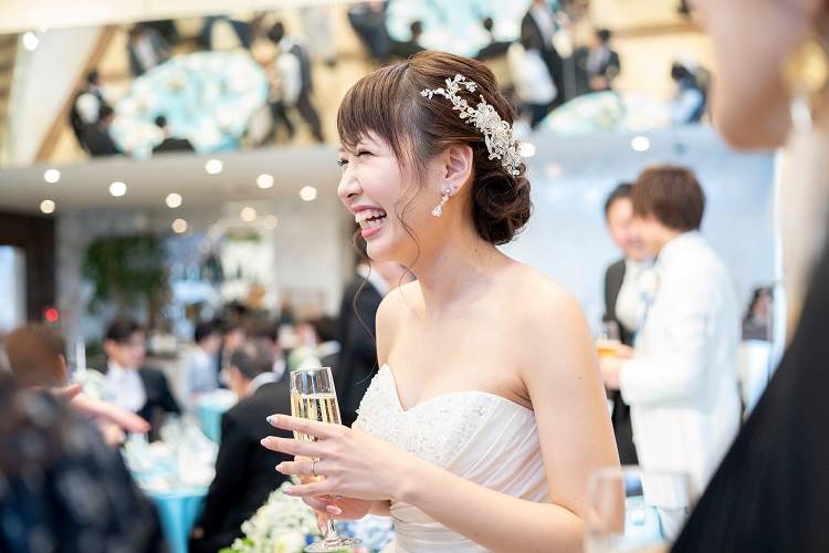 結婚式費用を安くする方法を元プランナーが解説！費用を抑えるコツは？