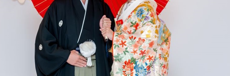 新郎新婦　和装　和傘