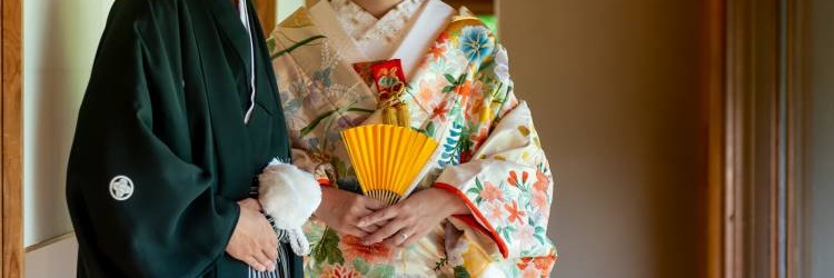 新郎新婦　和装　和室