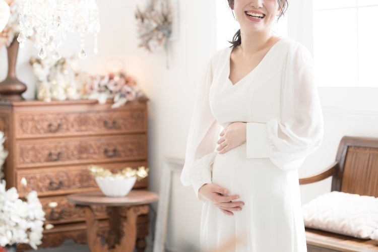マタニティウエディング　妊婦