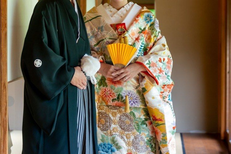 新郎新婦　和装　和室