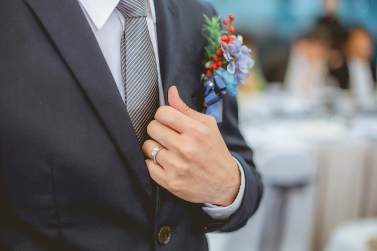 男性　結婚指輪