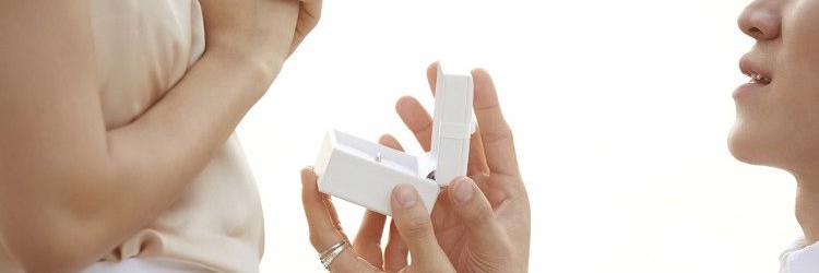 婚約指輪　プロポーズ
