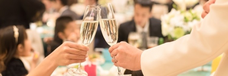 披露宴　乾杯　ゲスト