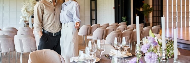 カップル　披露宴　ブライダルフェア