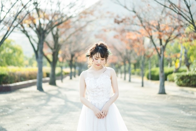 花嫁　新婦　ウエディングドレス