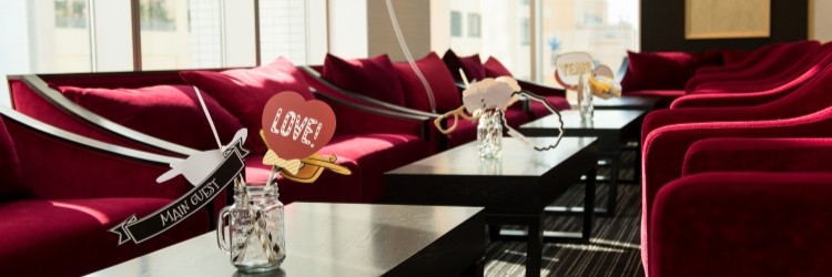 結婚式　待合室　ゲスト