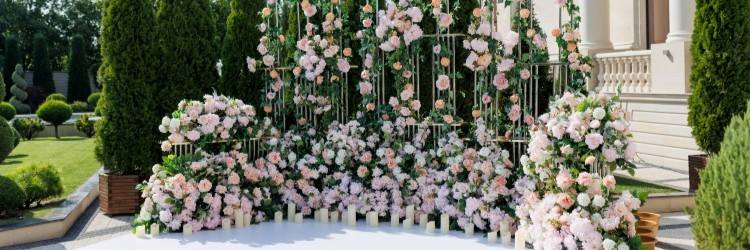 結婚式場　ガーデン　フォトスペース