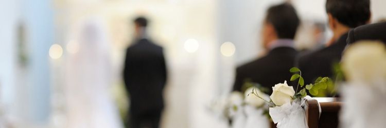 新郎新婦　チャペル　結婚式