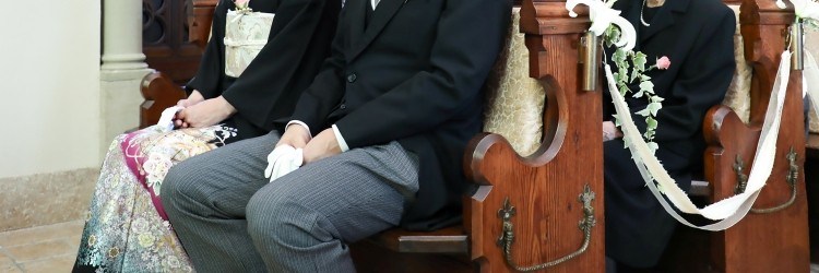 結婚式　両親　ゲスト