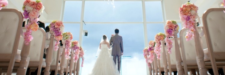 新郎新婦 チャペル 結婚式