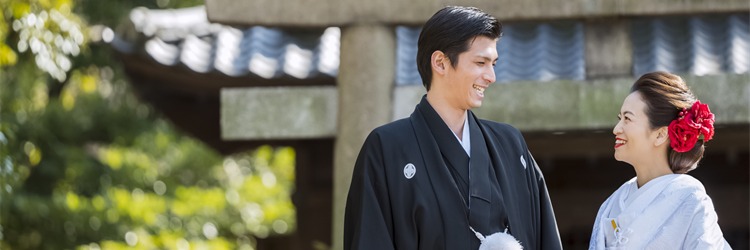 新郎新婦　白無垢　結婚式