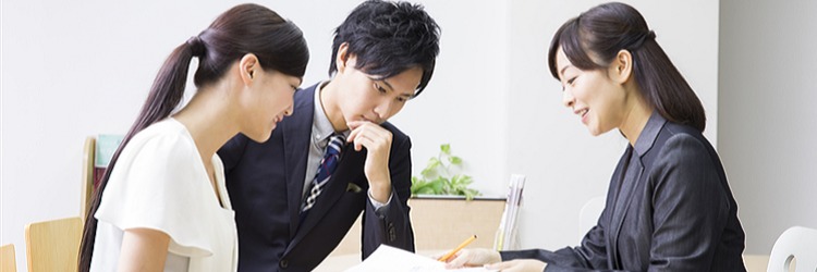 ブライダルフェア　プランナー　カップル