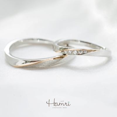 ハムリ　結婚指輪　ウェーブ