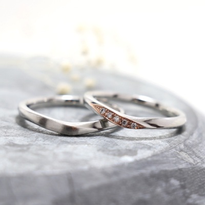 トレゾア　結婚指輪　ウェーブ