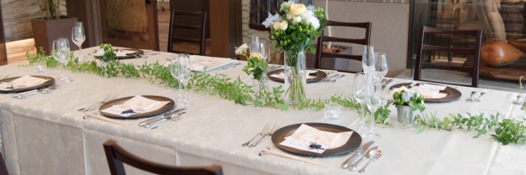 披露宴　テーブル　装花