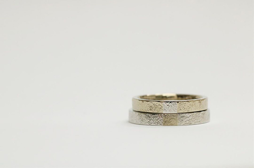 結婚指輪　珍しいデザイン　シンプル　ホワイトゴールド・プラチナ