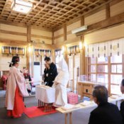 【三三九度で誓う】 神社式+披露宴まるごと相談会の詳細を見る