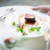 ＼料理重視の方必見／美味しさで選ぶ、平日限定の特別な一日！