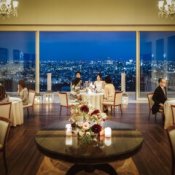 ＼憧れ大聖堂×2人に合ったパーティ会場／見積相談フェア*特典付の詳細を見る