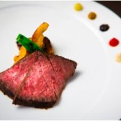 ≪ミシュランコラボ料理×憧れ大聖堂≫最大70万円優待*和牛試食