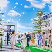 【月末限定！】星空大聖堂×婚礼美食*ドレス＆最大130万特典の詳細を見る